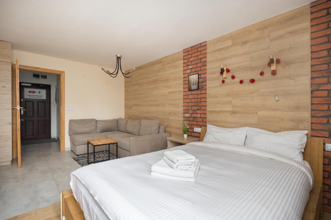 Ochota Wooden Studio Varsovia Exterior foto